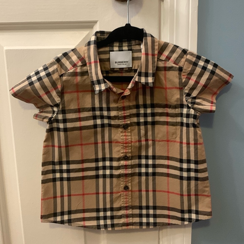 BURBERRY LONDON ENGLAND
Baby/Toddler 18 Month
Beige Tartan Shirt
